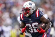 Patriots running back Rhamondre Stevenson